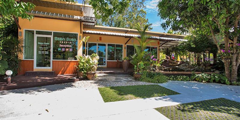 Baan Suan Villas Resort Ban Suan  Zewnętrze zdjęcie